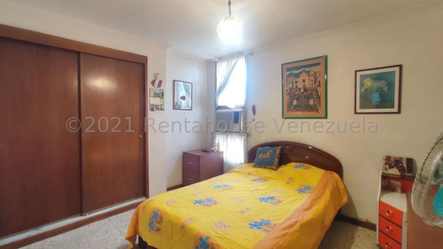 Imagen 4 de 14 de Apartamento En Venta En Urbanizacion El Centro Maracay Aragua 22-14324 Irrr