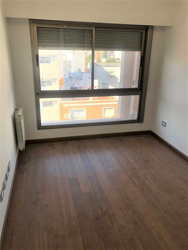 Imagen 12 de 14 de Piso 4 Ambientes De Categoria // Venta // Ramos Mejia