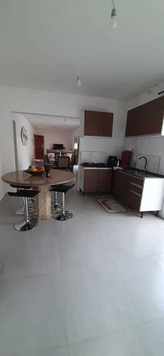 Imagem 25 de 25 de Casa Á Venda Com 140m², Casa Com 2 Quartos, Com Habite-se Para Fins Comerciais, Com Amplo Terreno. No Bairro Aririu, Palhoça, Sc - Sc - Ca0042_foch