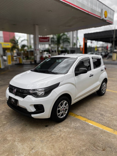 Imagem 2 de 8 de Fiat Mobi Easy On 1.0 Branco 2017
