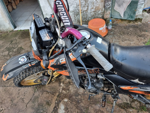 Moto Preparada Trilla , Enduro. Llantas Aluminios. Escape De