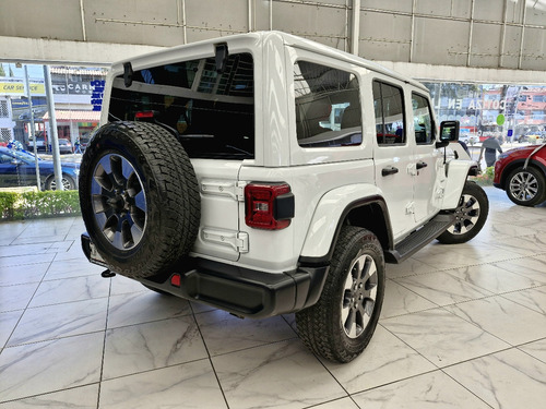 Jeep Wrangler 3.7 Unlimited Sahara 3.6 4x4 At