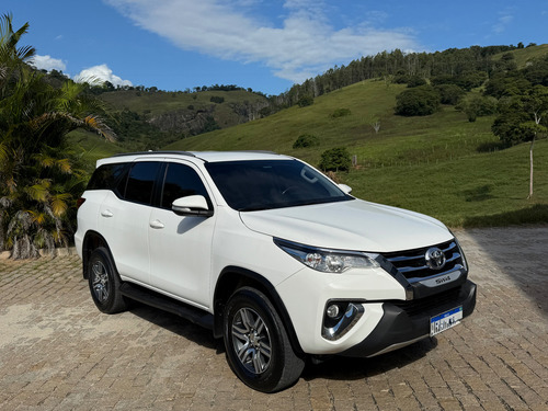 Toyota SW4 2.7 Sr 5l 4x2 Flex Aut. 5p