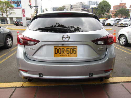 Imagen 6 de 15 de Mazda