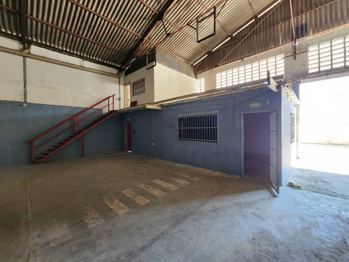 Se Alquila Galpón Zi Piñonal 2 Santa Rita