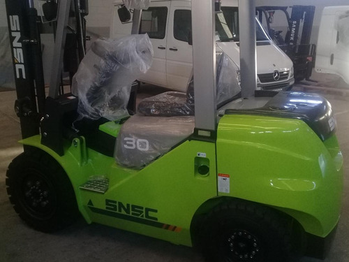 Imagen 7 de 12 de Autoelevador Mitsubishi Snsc Diesel 3.0 Toneladas