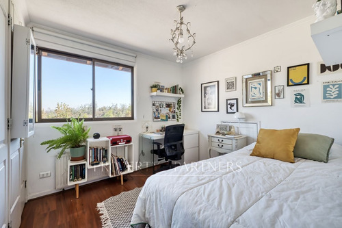 Excelente Casa Chilena En Condominio, El Huinganal