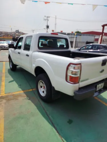 Ford Ranger Pickup Xl L4 Crew Cab 5vel Mt