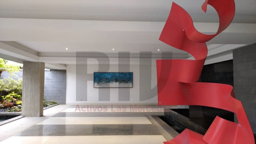 Apartamento En Lomas De Las Mercedes