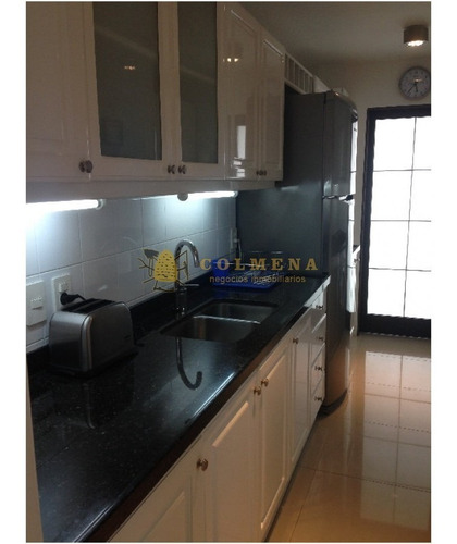 Parada 8 Playa Mansa.- Ref: 3967
