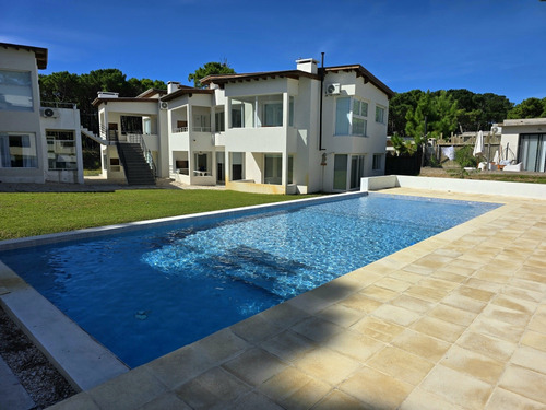 Alquiler Pinamar 2 Amb.c/ Parrilla + Piscina, Temporada 2026