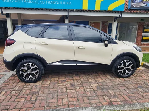 Renault Captur 1.8cc At Aa 4x2
