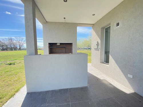 Casa En Barrio Cerrado Haras Del Sur 3