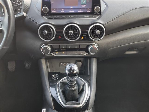 Nissan Sentra 2020