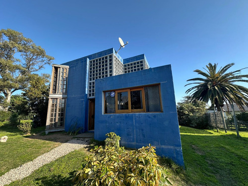 Venta De Casa 4 Dormitorios A 2 Cuadras Del Mar