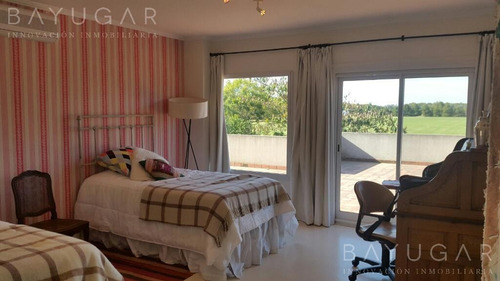 Venta - Casa Con Vista A La Cancha De Polo, Centauros Cc Bayugar Negocios Inmobiliarios