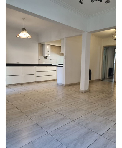 Venta - 2 Dormitorios- Mendoza 831