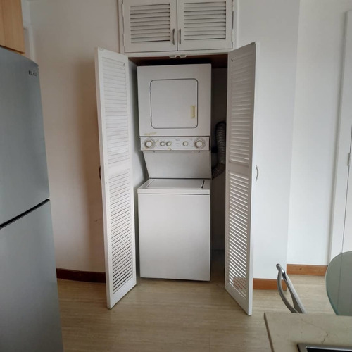 Imagen 12 de 13 de Moderno Apartamento Tipo Estudio En Alquiler El Rosal