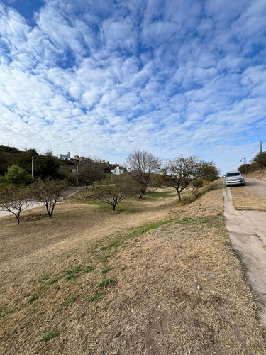 Terreno En Cumbres Del Golf