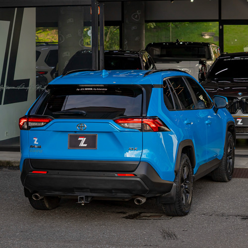 Toyota RAV4 Xle 2.0