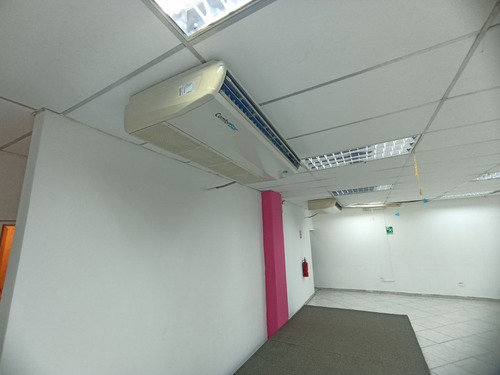 Imagen 5 de 7 de Local En Venta Av Bolivar Torre Banaven Mb Aa
