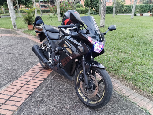 Cbr250 R