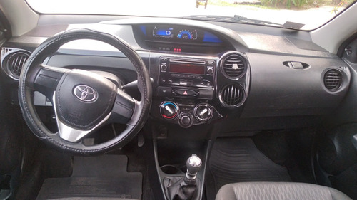 Toyota Etios 1.5 Sedan X l18
