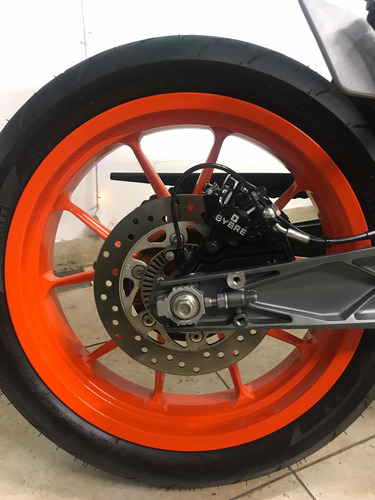 Imagen 3 de 16 de Ktm Duke 390