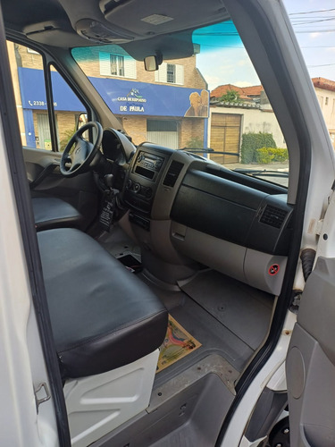 Mercedes-Benz Sprinter Furgão 2.2 Cdi 515 Rd Extra Longo Teto Alto 15,5m3 5p
