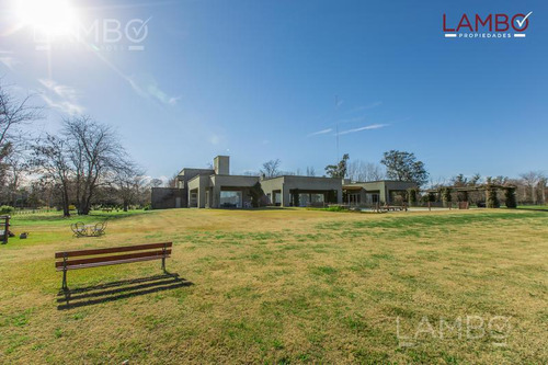 Venta Casa Chacras De La Alameda Carmen De Areco