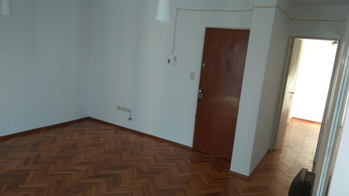 Imagen 5 de 26 de Departamento - Abasto