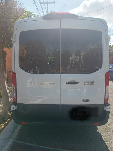 Ford Transit V6 3.5 Automática 15 Pasajeros