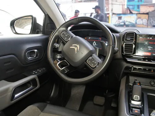 Citroen C5 Aircross Shine 1.6 At Con Techo Jrm651
