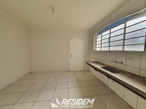 Imagem 5 de 19 de Casa 3dorms, Locação, Jd. Brasil, Próximo Tauste, Bauru/sp - A10126500