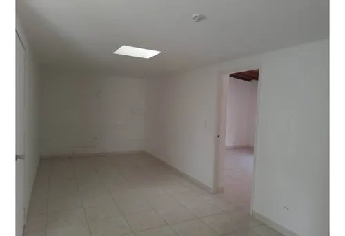 Local Segundo Piso En Arriendo Conquistadores Unicentro