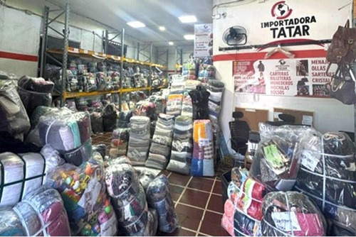 Derecho De Llave Importadora De Ropa