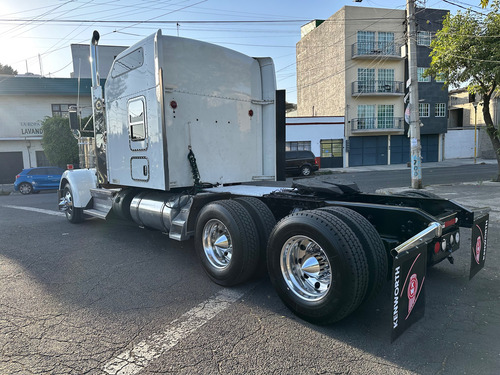 2016 Kenworth W900 Studio Sleeper Motor Cummins Isx15