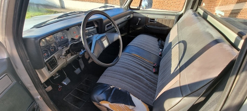 Imagen 4 de 8 de Chevrolet Silverado 1987