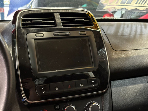 Renault Kwid 2022 1.0 FLEX Outsides Completo Manual Único Dono Preto
