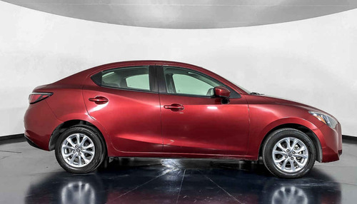 Imagen 5 de 15 de 42716 - Toyota Yaris 2017 Con Garantía
