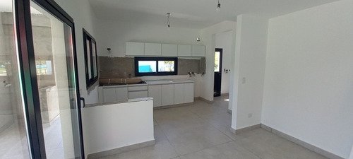 Imagen 4 de 12 de Santa Elena -pilar El Este ,con O Sin Pileta Excelente Casa