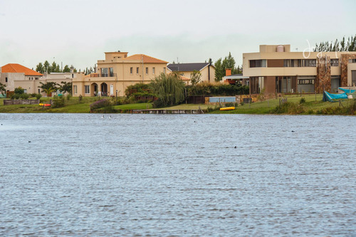 Lote Laguna #100-200 - Villa Nueva - San Benito - 1361m2 #id 6848