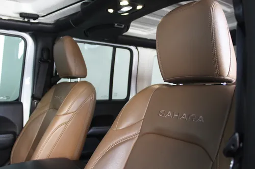 Jeep Wrangler 3.7 Sahara 4x4 At