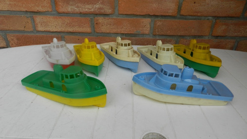 Antiguo Barco Pesquero Plástico - Precio X C/u Años 50 Aprox