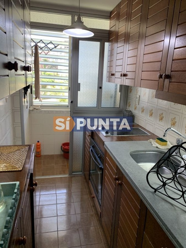 Imagen 16 de 29 de Venta De Apartamento De 1 Dormitorio En Brava Punta Del Este