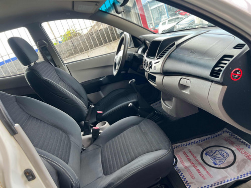 Mitsubishi L200 3.2 Triton Gl Cab. Dupla 4x4 4p