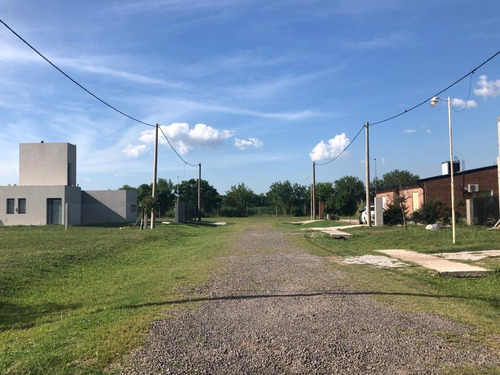 Terreno Barrio Cerrado. Roldán. Pucará Los Búhos. 1577 M2