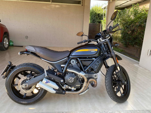 Ducati Scrambler 800 Full T