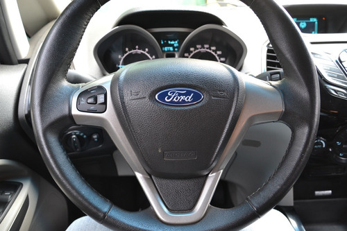 Imagen 8 de 25 de Ford Ecosport Titanium 1.6 2015 1° Dueño - Permuto