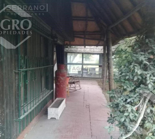Venta Casa 3 Amb Con Piscina En Barrio Parque Sakura, Exaltacion De La Cruz Limite Con Pilar.